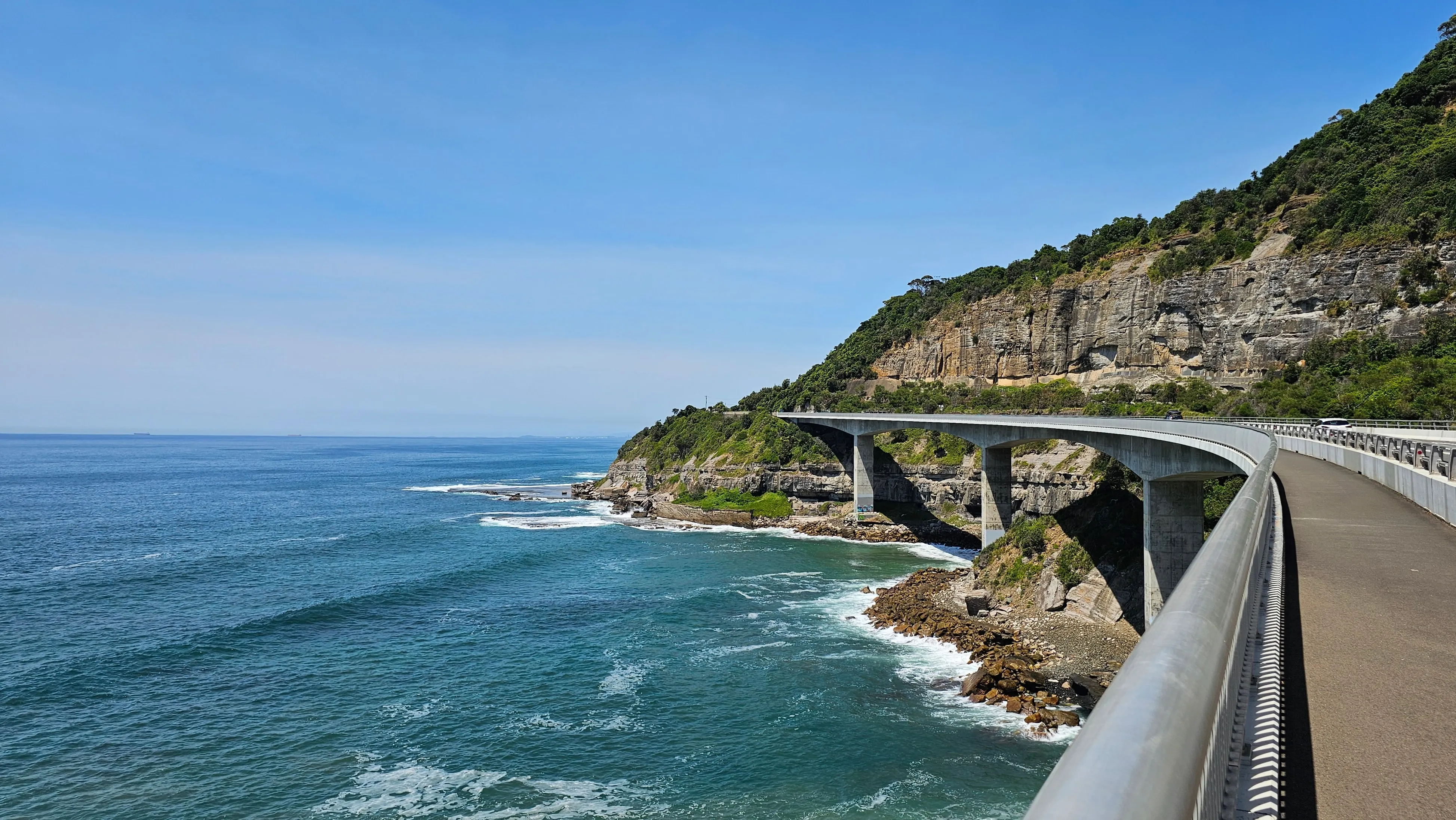 Sea Cliff Bridge.